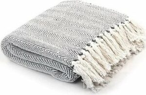 Bavlnená deka so vzorom rybej kosti 220